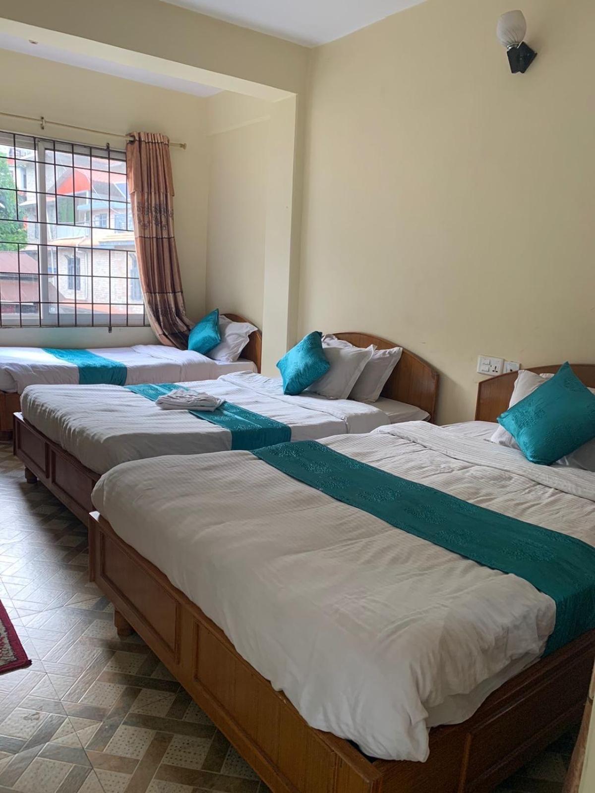 The Tranqulity Inn Pokhara Bagian luar foto